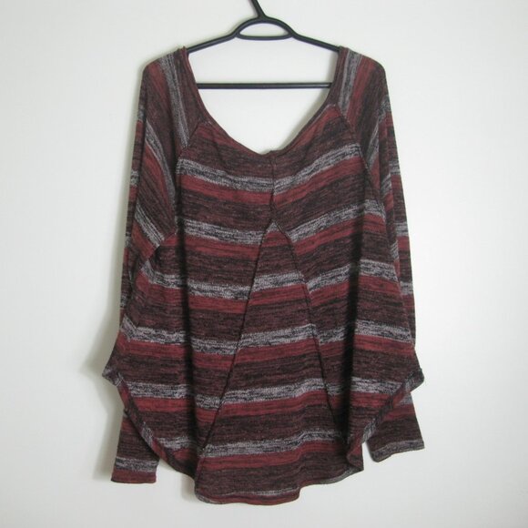 Free People loose fitting pullover ptp 23.5" *GUC - Picture 4 of 14